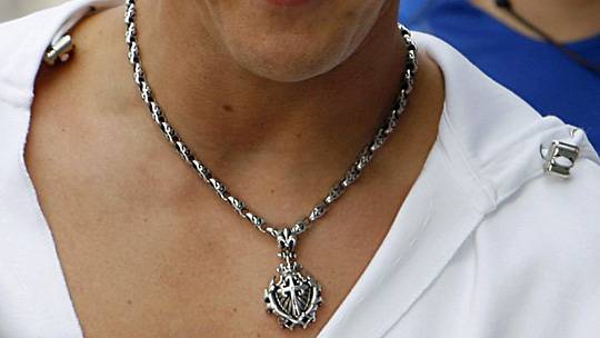 Männerschmuck hat derzeit ein Comeback Männerschmuck hat derzeit ein Comeback