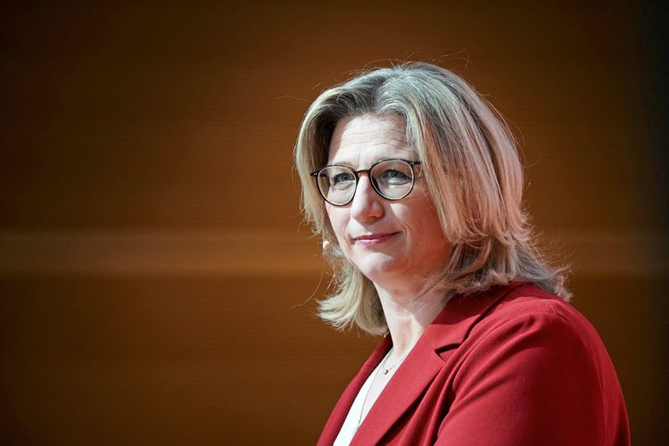 Anke Rehlinger fordert eine möglichst rasche Einführung eines Industriestrompreises Anke Rehlinger fordert eine möglichst rasche Einführung eines Industriestrompreises