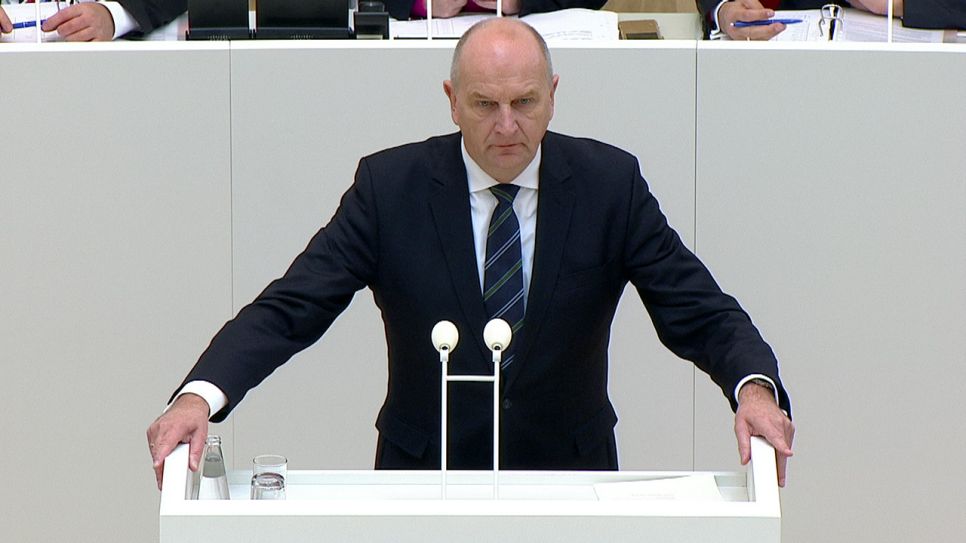 Linke-Fraktion hat einen Brief von Dietmar Wodike an Elon Musk kritisiert Linke-Fraktion hat einen Brief von Dietmar Wodike an Elon Musk kritisiert
