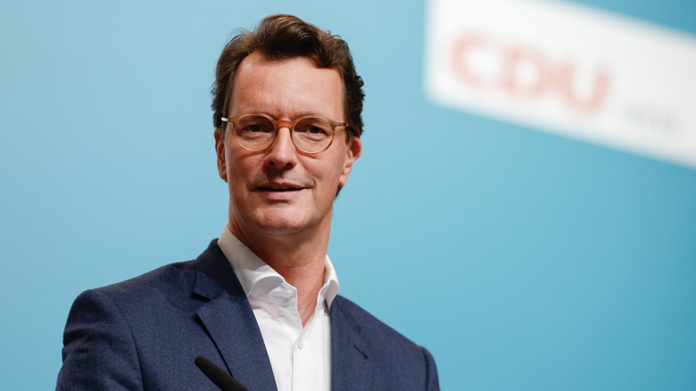 Hendrik Wüst fordert von der Bundesregierung eine bessere Verteilung von Flüchtlingen