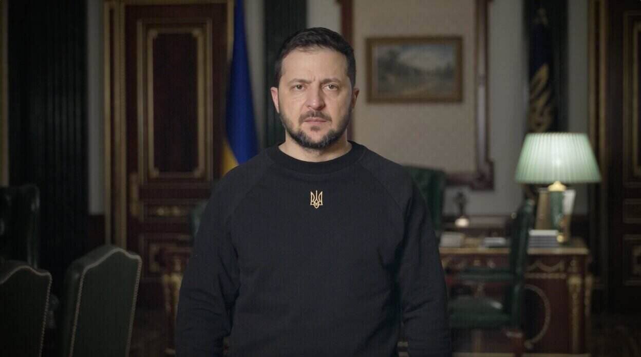 Ukraine-Krieg: Selenskyj: "Bitte unterstützen Sie unsere Soldaten"