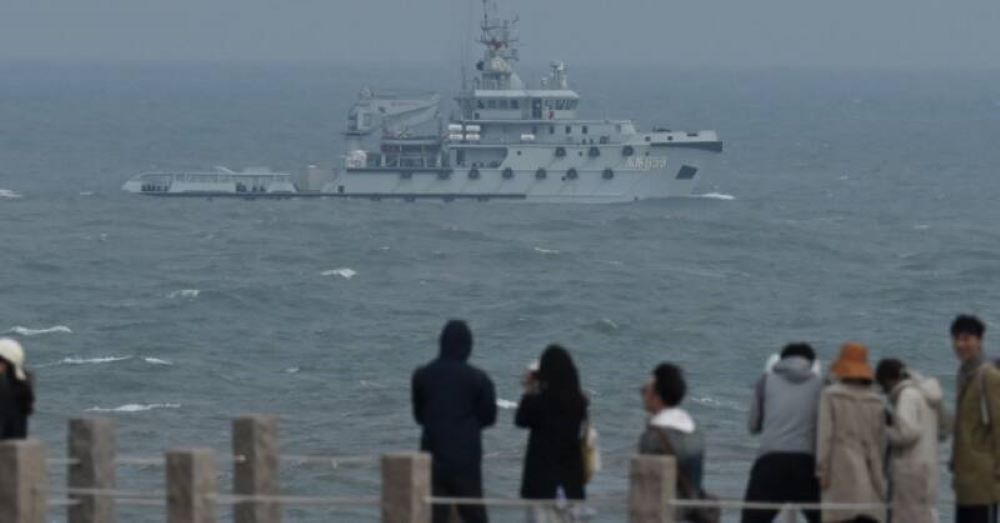 China schickte am Samstag Kriegsschiffe und Dutzende Kampfflugzeuge nach Taiwan
