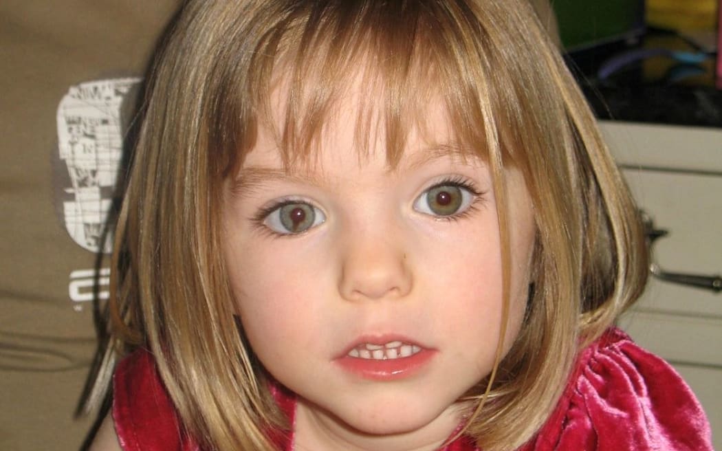 Portugiesische Polizei durchsucht Reservoir an der Algarve nach Madeleine McCann Portugiesische Polizei durchsucht Reservoir an der Algarve nach Madeleine McCann