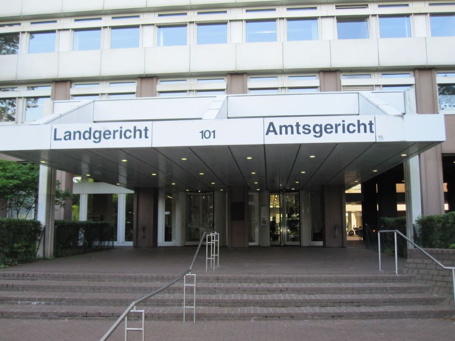 Gericht verurteilt Erzdiözese Köln zur Zahlung von über 300.000 Euro an Missbrauchsopfer Gericht verurteilt Erzdiözese Köln zur Zahlung von über 300.000 Euro an Missbrauchsopfer