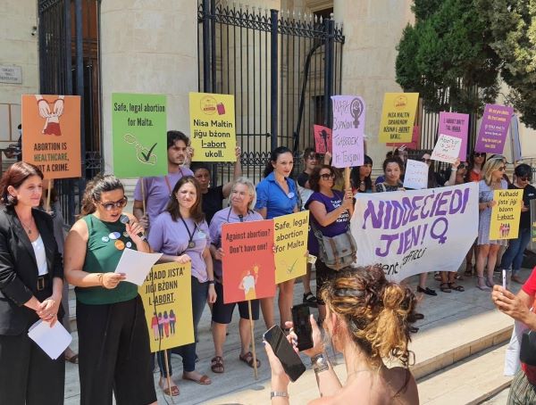 Malta klagt Frau wegen Abtreibung vor Gericht an