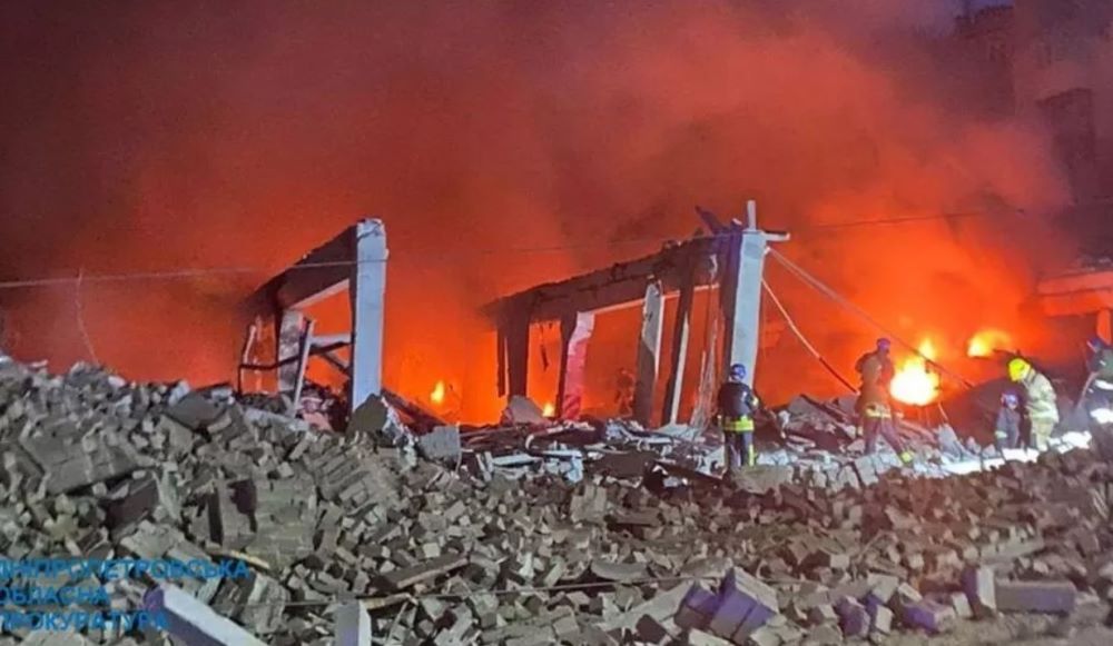 Nach Angaben der Ukraine wurden bei russischem Raketenangriff in Dnipro neun Menschen verletzt