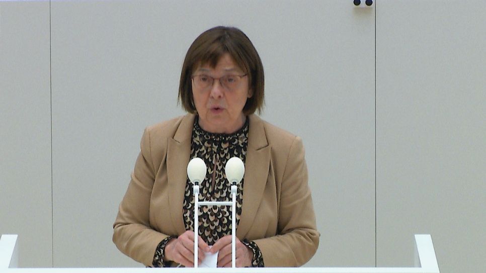 Klinikreform führt zufolge bei vielen Krankenhäusern in Brandeburg zu Verunsicherung Klinikreform führt zufolge bei vielen Krankenhäusern in Brandeburg zu Verunsicherung