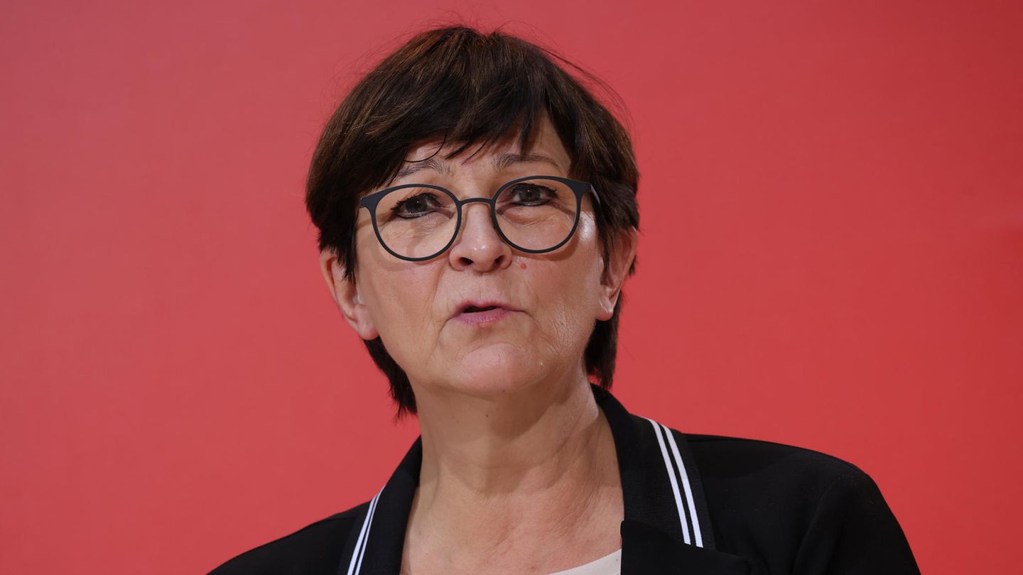 Saskia Esken rechnet fest mit einer Einigung der Ampel-Koalition im Streit über die Kindergrundsicherung