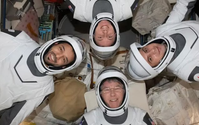 SpaceX-Kapsel: Vier Astronauten von der ISS zur Erde zurückgekehrt