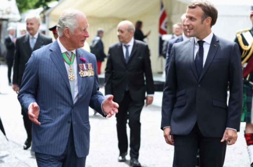 König Charles III. reist zu einem Staatsbesuch nach Frankreich