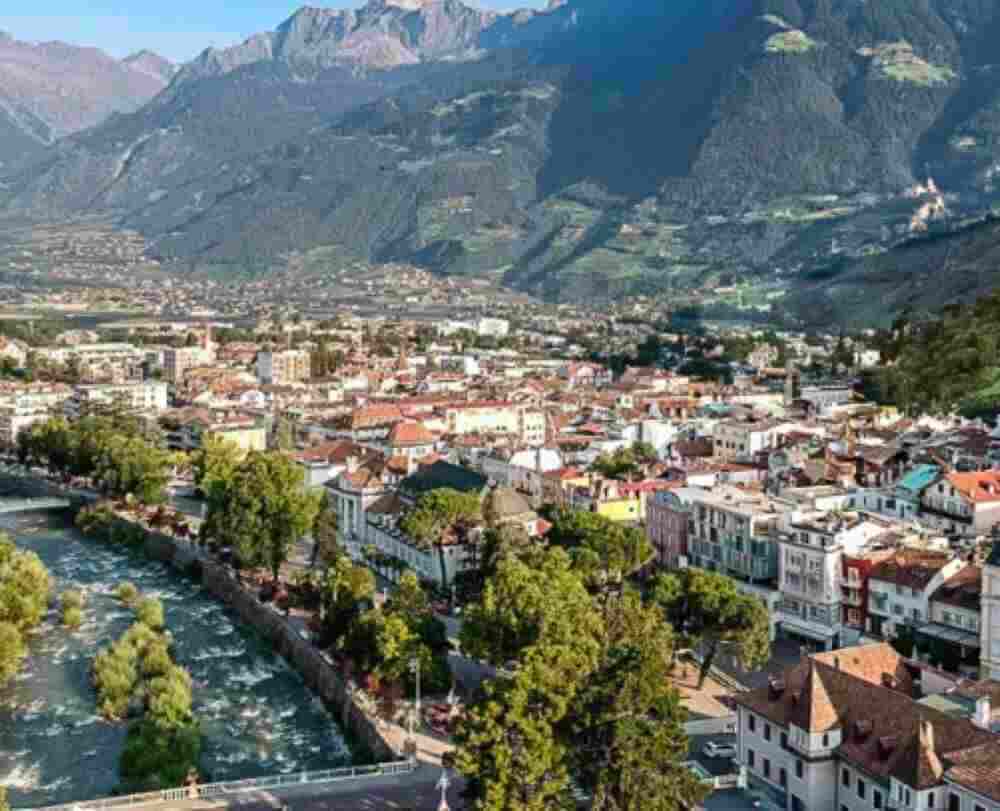 Der Herbst in Meran - Schönheit dieser charmanten Stadt in Südtirol