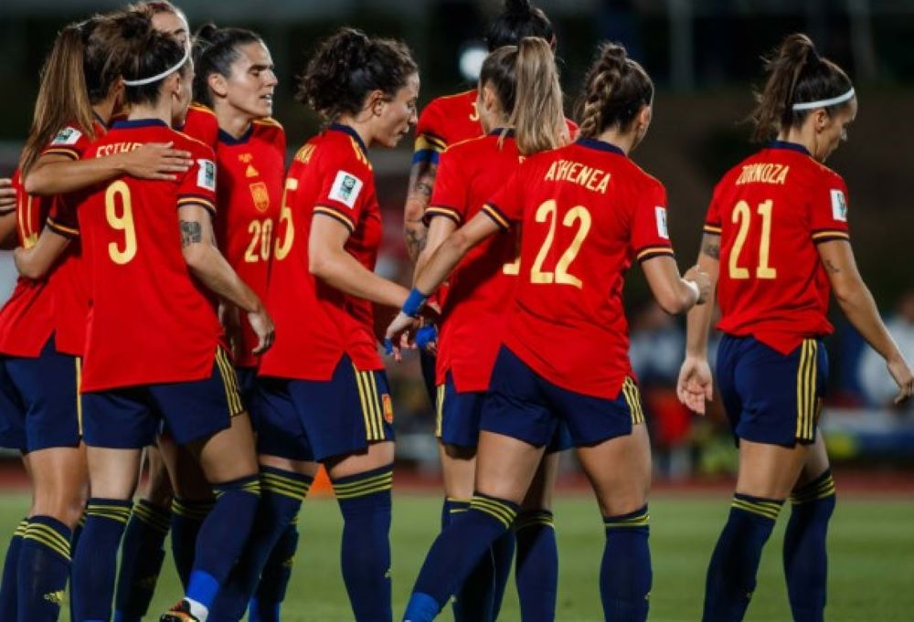 Spaniens Siegerin der Frauen-Weltmeisterschaft weigern sich weiterhin für die Frauen-Nationalmannschaft zu spielen