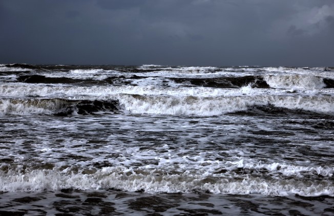 Schwere Sturmflut hat die Küste Schleswig-Holsteins und Mecklenburg-Vorpommerns heimgesucht