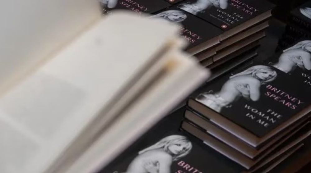 Spears-Memoiren sind ein Bestseller - Von Kritikern gelobt