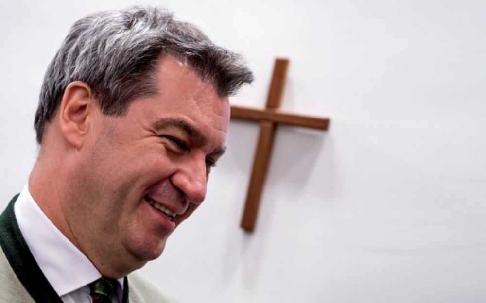 Bundesrichter: Kreuze in staatlichen Gebäuden dürfen bleiben – Lob von Söder