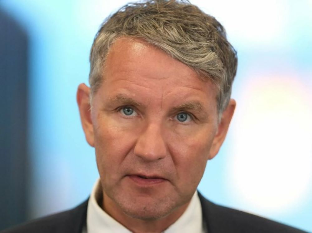 Thüringer AfD-Chef Höcke wegen verbotener Parole angeklagt Thüringer AfD-Chef Höcke wegen verbotener Parole angeklagt