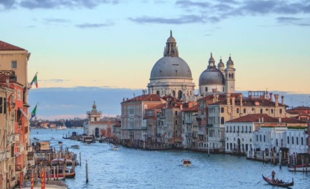 In Venedig einem der meistbesuchten Reiseziele der Welt müssen Touristen erstmals Eintritt bezahlen In Venedig einem der meistbesuchten Reiseziele der Welt müssen Touristen erstmals Eintritt bezahlen