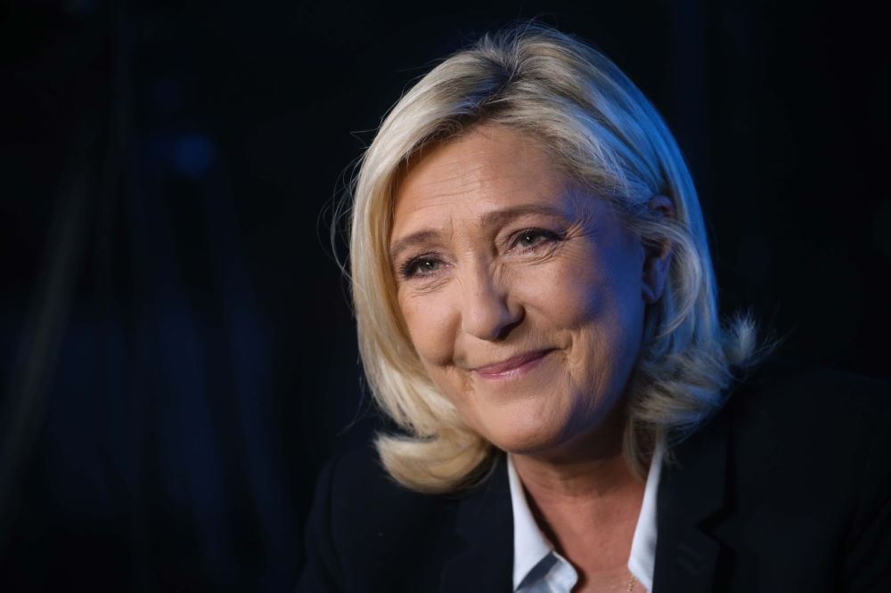 Marine Le Pen strebt vor Europawahl Bündnis mit Giorgia Meloni an