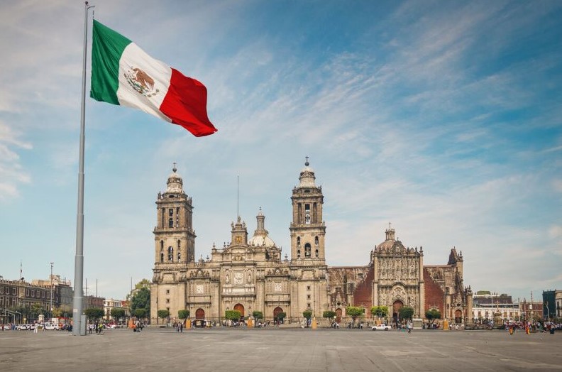 Klimawandel in Mexiko: Überschwemmte Häuser und Hitzewellen verstärken Angst und politische Debatte