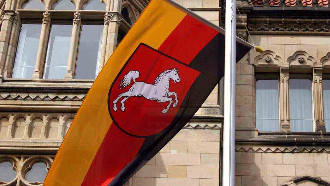 Niedersachsen meldet Anstieg der COVID-19 Infektionen und neue Omikron-Varianten